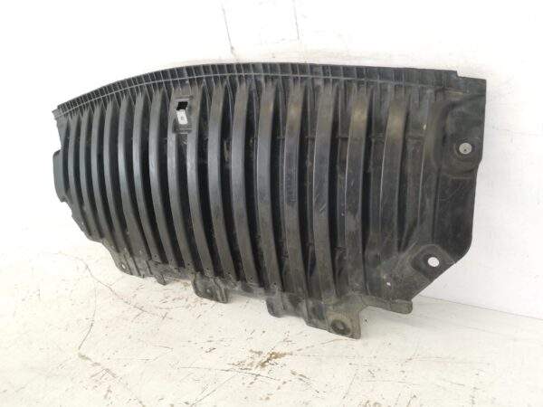Scut Bara Fata Mercedes-Benz  C-Class W206 [2020 - 2022] Originala In Stare Buna - imagine 3