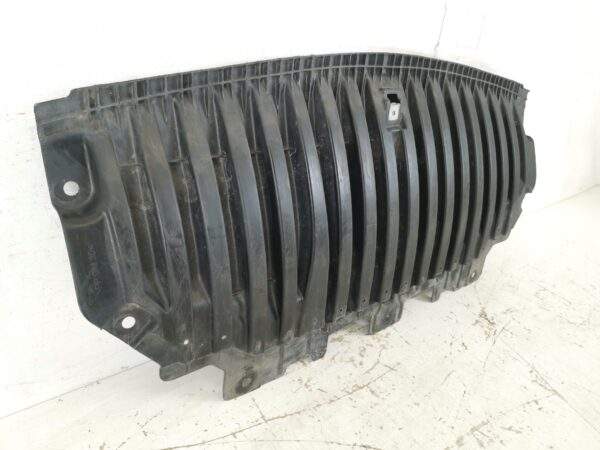 Scut Bara Fata Mercedes-Benz  C-Class W206 [2020 - 2022] Originala In Stare Buna - imagine 4