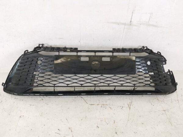 Grila Radiator Toyota  Corolla E210 [2019 - 2022] Combi Originala In Stare Buna