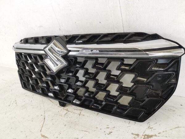 Grila Radiator Suzuki  SX4 2 [ 2 facelift] [2016 - 2020] S-Cross Originala In Stare Buna - imagine 3