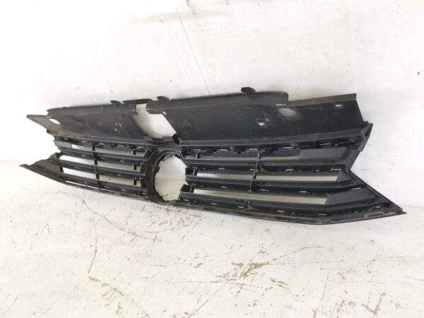 Grila Radiator Volkswagen VW  Passat B8 [2014 - 2020] Originala - imagine 7