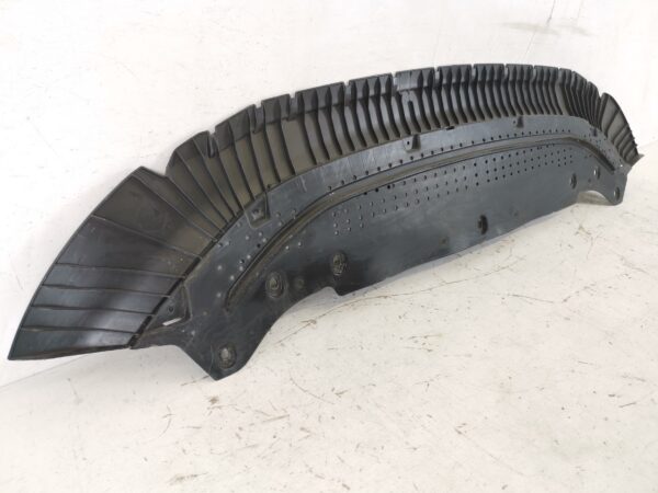 Scut Deflector Pietre Bara Fata Audi A6 Sedan [C8 4K] [2018 - 2022] Originala In Stare Buna - imagine 3
