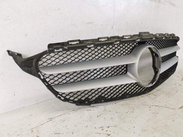 Grila Radiator Mercedes-Benz  C-Class W205/S205/C205 [2014 - 2018] Original In Stare Buna - imagine 3