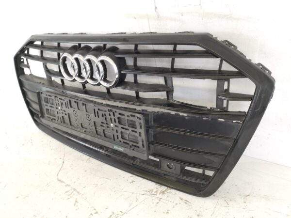 Grila Radiator Audi A6 C8 [2018 - 2020] Originala Avariata - imagine 3