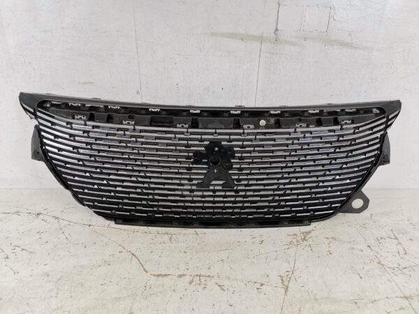 Grila Radiator Peugeot  2008 2 [2019 - 2023] Originala Avariata