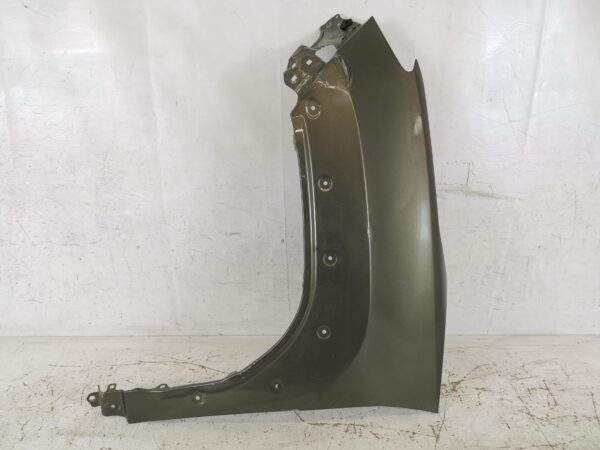 Aripa Fata Stanga Toyota  Yaris XP210 [2020 - 2023] Originala