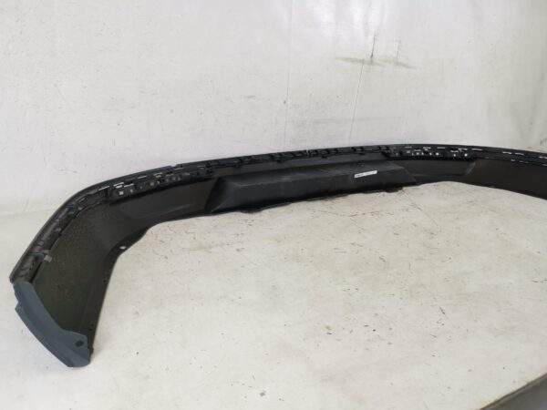 Fusta Spoiler Bara Spate Volkswagen VW  Passat B8 [2014 - 2020] HighLine Originala In Stare Buna - imagine 6