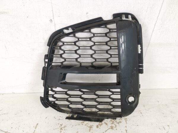 Grila Proiector Stanga BMW X1 F48 [2015 - 2020] Originala Avariata