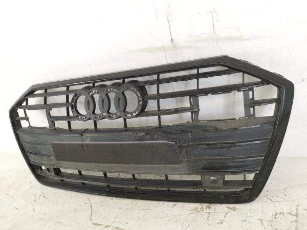 Grila Radiator Audi A6 C8 [2018 - 2020] Original Avariata - imagine 4