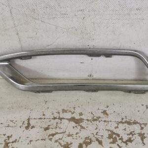 Ornament Cromat Bara Spate Dreapta Volkswagen VW  Passat B8 [2014 - 2020] Originala In Stare Buna