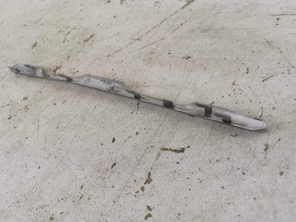 Ornament Cromat Grila Centrala Mercedes-Benz  GLC-Class X253/C253 [2015 - 2020] Original In Stare Buna - imagine 6