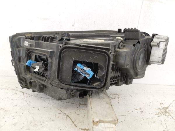 Far Dreapta Mercedes Benz GLC 2022 2023 2024 W254 Original Avariat - imagine 5
