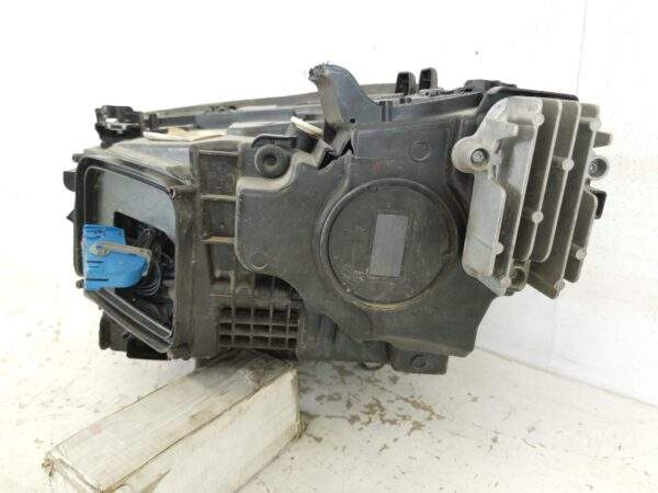 Far Dreapta Mercedes Benz GLC 2022 2023 2024 W254 Original Avariat - imagine 7