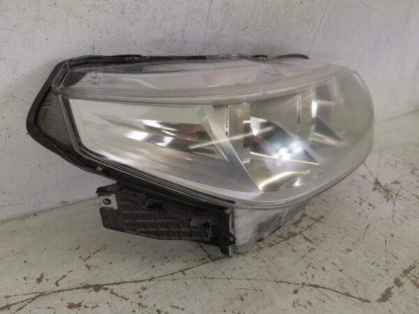 Far Dreapta Cu Halogen Suzuki  Vitara 2 [2014 - 2018] Original Avariat - imagine 3