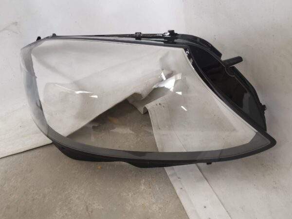 Sticla Far Dreapta Mercedes-Benz  C-Class W205/S205/C205 [2014 - 2018], C-Class W205/S205/C205 [facelift] [2018 - 2020] Originala In Stare Buna - imagine 3