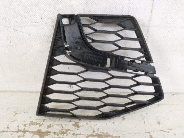 Grila Bara Fata Stanga Honda  Civic 10 [facelift] [2020 - 2022] Originala In Stare Buna