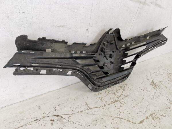 Grila Radiator Centrala Renault  Captur 1 [2013 - 2017] Originala In Stare Buna - imagine 7