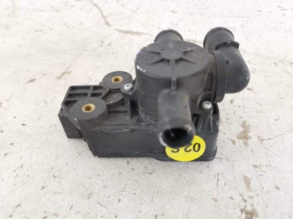 Modul Control Lichid De Racire Apa Volkswagen VW  Passat B8 [2014 - 2020] Original In Stare Buna - imagine 5