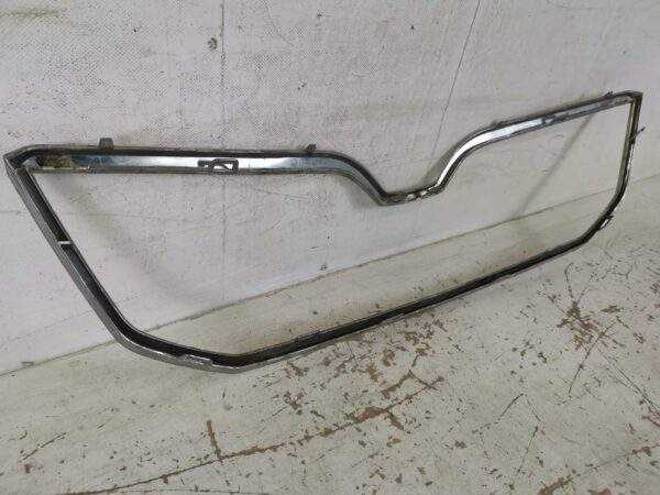 Ornament Cromat Grila Radiator Skoda  Octavia 3 [2013 - 2017] Original In Stare Buna - imagine 6