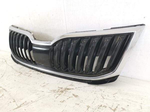Grila Radiator Skoda  Octavia 3 [facelift] [2017 - 2020] Originala In Stare Buna - imagine 3