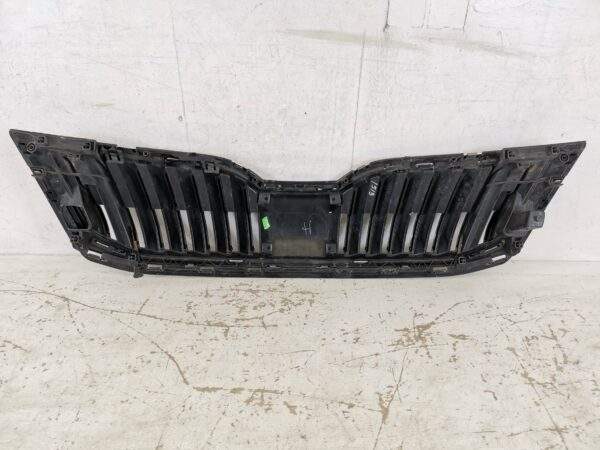 Grila Radiator Skoda  Octavia 3 [facelift] [2017 - 2020] Originala In Stare Buna - imagine 5