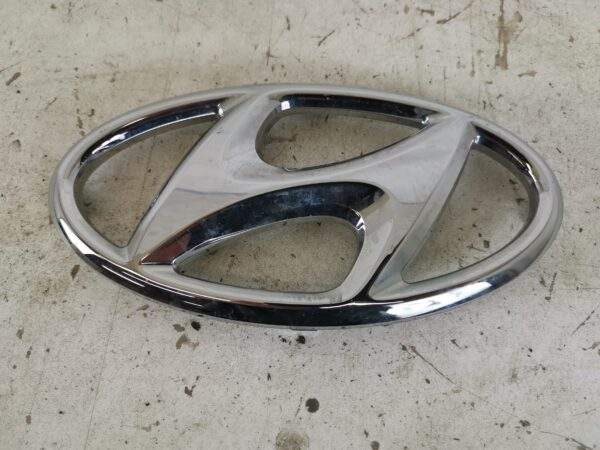 Emblema Grila Centrala Hyundai  Kona 1 [2017 - 2019] Originala In Stare Buna