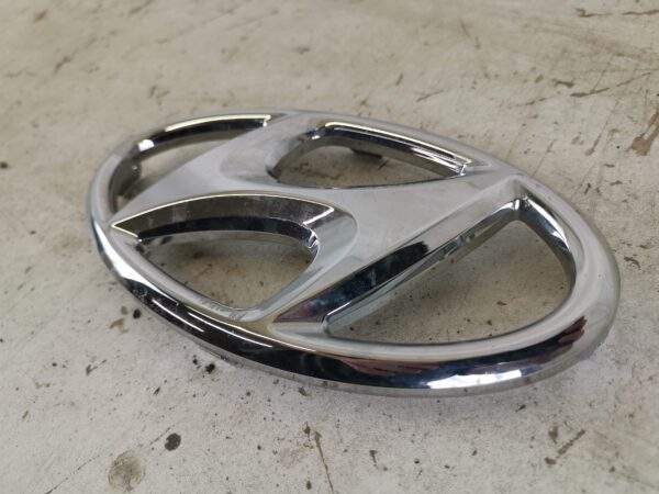 Emblema Grila Centrala Hyundai  Kona 1 [2017 - 2019] Originala In Stare Buna - imagine 4