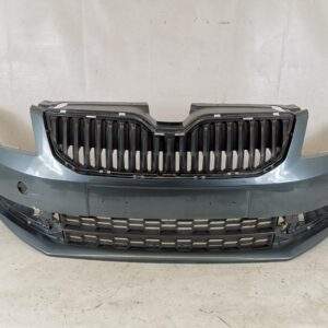 Bara Fata Cu Grila Inferioara Si Grila Radiator Avariata Skoda  Octavia 3 [2013 - 2017] Originala In Stare Buna