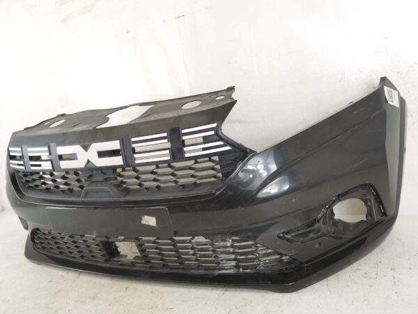 Bara Fata Cu Grila Inferioara Si Grila Radiator Dacia  Logan 3 [2020 - 2024] Originala In Stare Buna - imagine 3