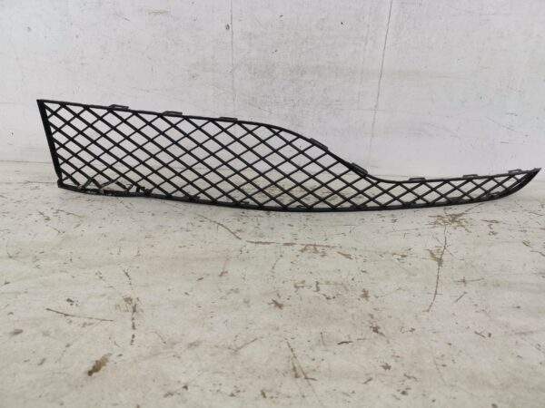 Grila Bara Fata Dreapta Bentley Continental GT 2 [2010 - 2015] Originala Avariata