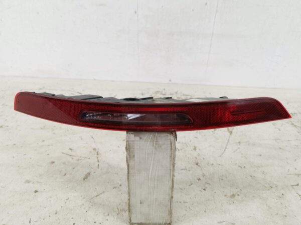 Catadioptru Stop Frana Spate Porsche  Macan 1 [2014 - 2018] Original