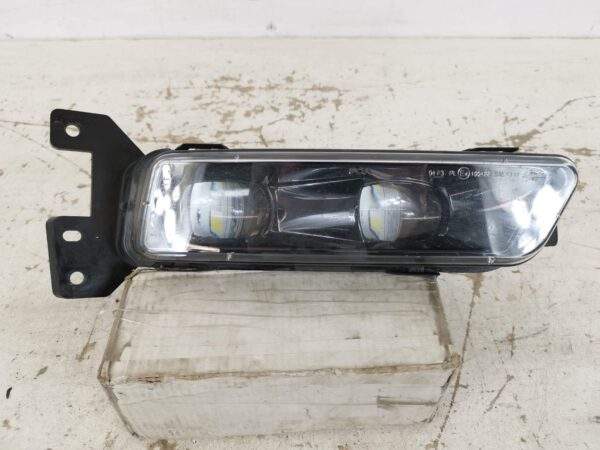 Proiector Ceata Fata Led Dreapta Jeep  Grand Cherokee WK2 [facelift] [2013 - 2020] Original In Stare Buna