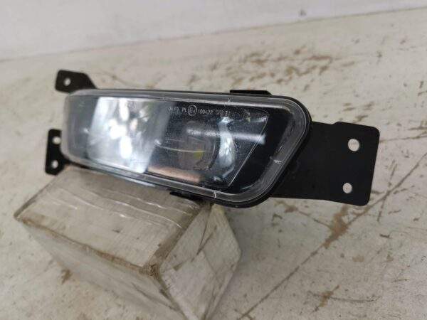 Proiector Ceata Fata Led Dreapta Jeep  Grand Cherokee WK2 [facelift] [2013 - 2020] Original In Stare Buna - imagine 3
