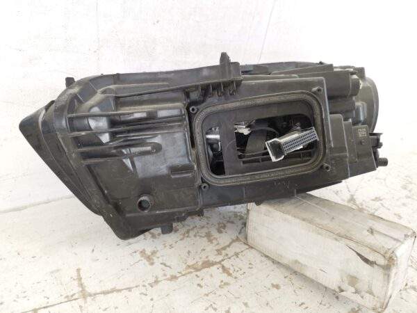 Far Dreapta Full Led Mercedes-Benz  A-Class W177/V177 [2018 - 2022] Original Avariat - imagine 7