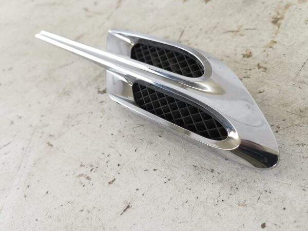Ornament Aripa Stanga Bentley Continental GT 2 [facelift] [2015 - 2020] Original In Stare Buna - imagine 4