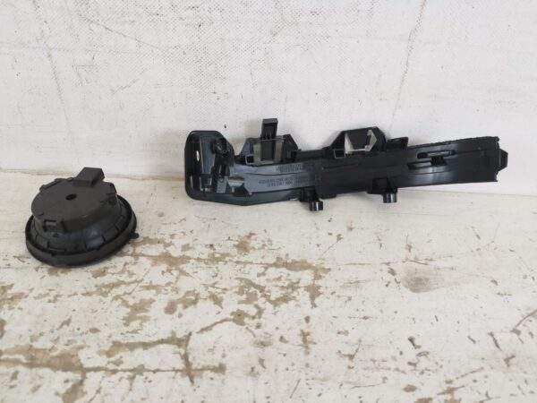 Semnal Oglinda Dreapta Land Rover  Range Rover Sport [2023 - 2025] Original In Stare Buna - imagine 5