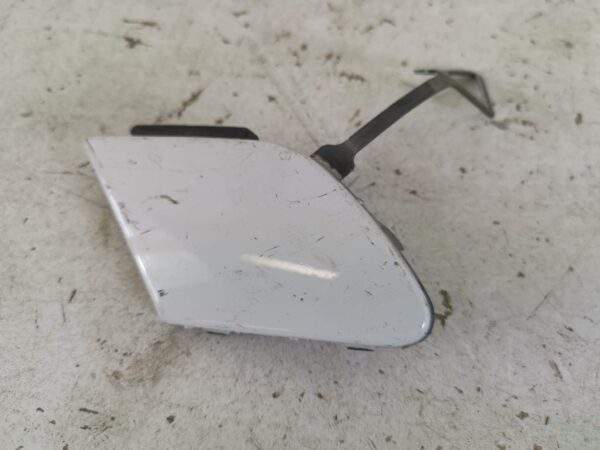 Capac Cui Tractare Bara Fata Peugeot  208 1 [2012 - 2016], 208 2 [2019 - 2020] Original In Stare Buna