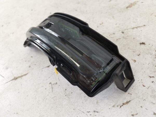 Semnal Oglinda Dreapta Land Rover  Range Rover Velar 1 [2017 - 2022] Original In Stare Buna - imagine 3