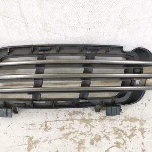 Grila Proiector Stanga Land Rover  Range Rover Vogue 4 [2012 - 2017] Originala In Stare Buna