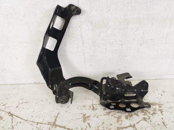Balama Capota Motor Dreapta Mercedes-Benz  C-Class W205/S205/C205 [2014 - 2018] Originala In Stare Buna