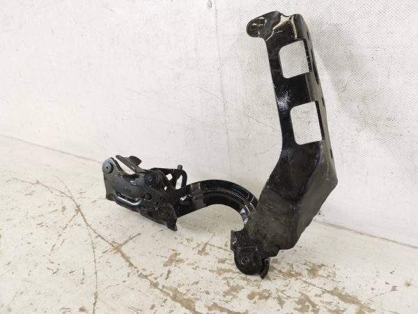 Balama Capota Motor Dreapta Mercedes-Benz  C-Class W205/S205/C205 [2014 - 2018] Originala In Stare Buna - imagine 6