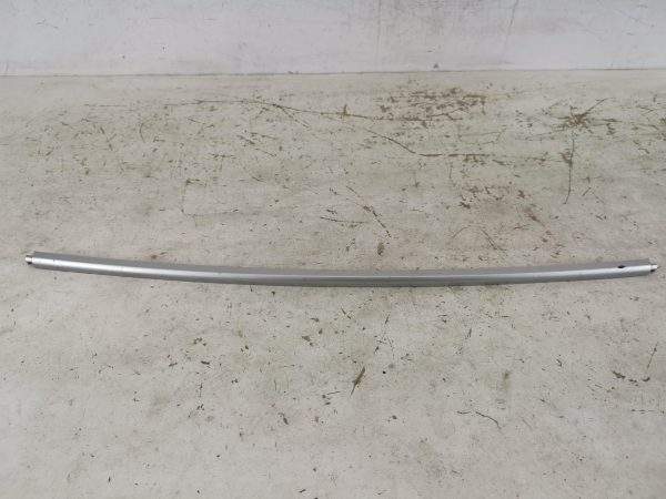 Ornament Central Fusta Spoiler Bara Fata Land Rover  Range Rover Vogue 4 [2012 - 2017] Original In Stare Buna
