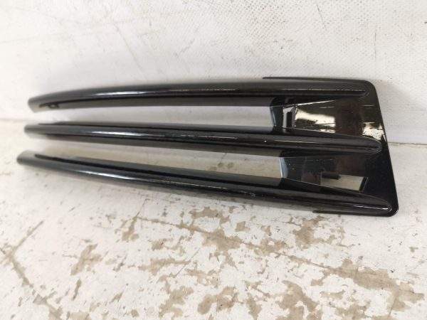 Grila Bara Fata Dreapta Land Rover  RANGE ROVER IV VOGUE SUV [L405] [2018 - 2021] Originala In Stare Buna - imagine 3