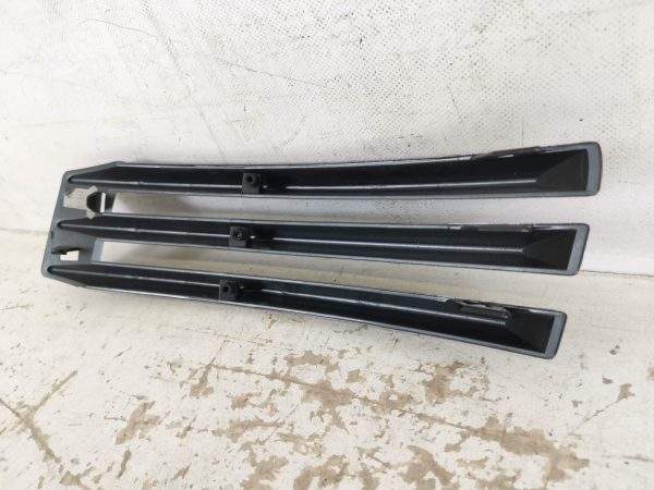 Grila Bara Fata Dreapta Land Rover  RANGE ROVER IV VOGUE SUV [L405] [2018 - 2021] Originala In Stare Buna - imagine 7