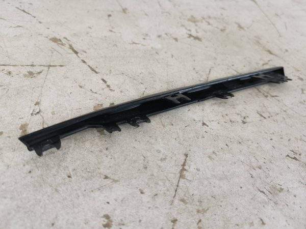 Ornament Grila Radiator Audi Q7 4M [2015 - 2020] Original In Stare Buna - imagine 6