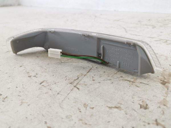 Semnalizare Oglinda Dreapta Volkswagen VW  Touareg generatia 1 7L [2002 - 2007] Originala In Stare Buna - imagine 6
